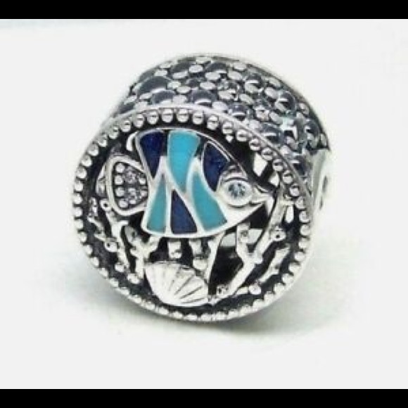 pandora Ocean Life Mixed Enamel Blue SeaFish charm - Picture 1 of 4